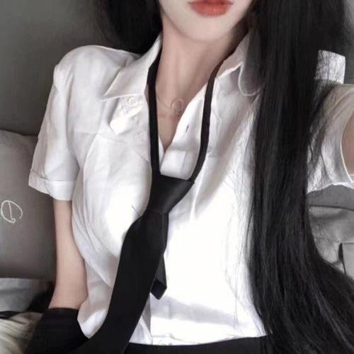 变身特务